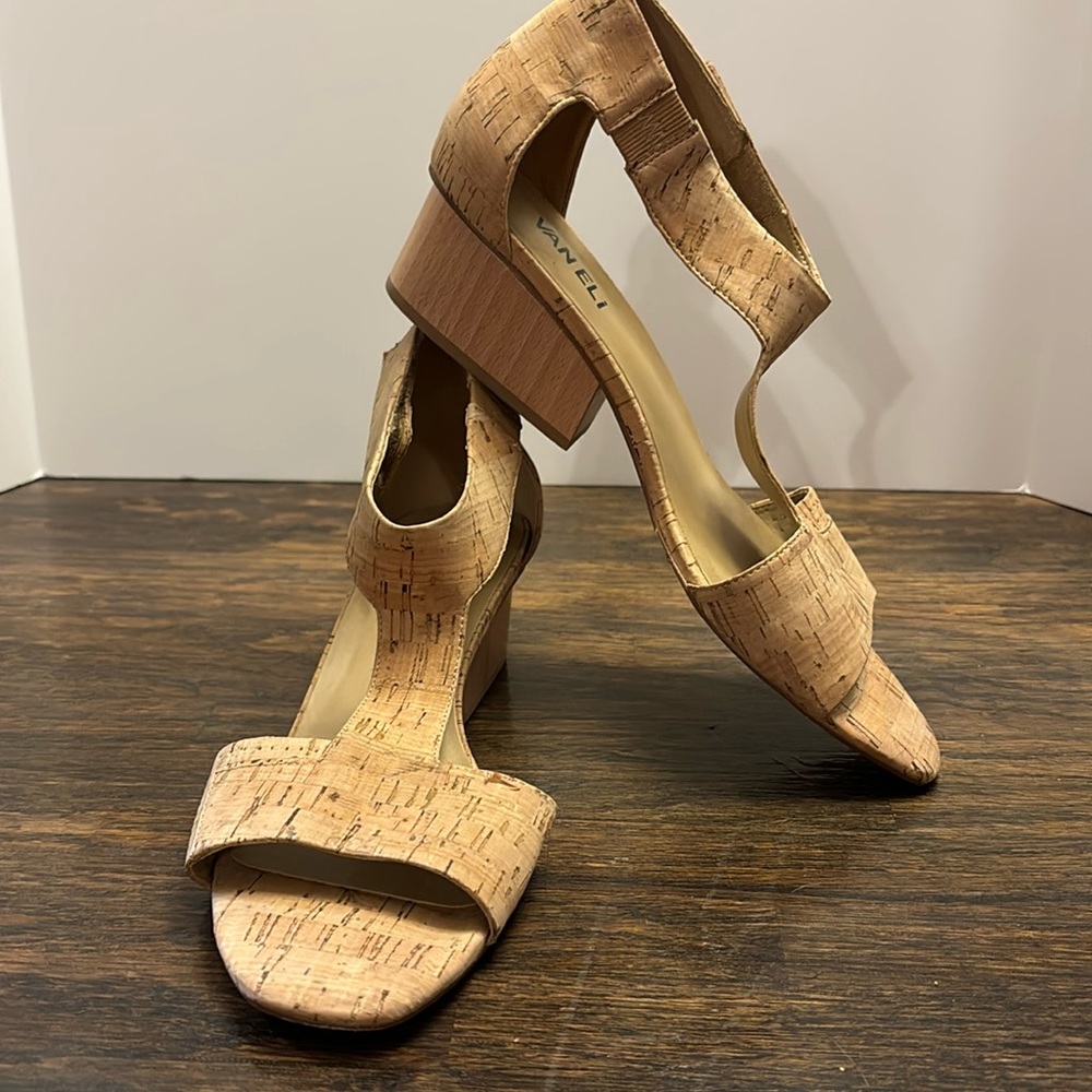 VANELi Sandals, cork upper size 9.5N